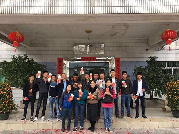 环瑞测试家人大合照